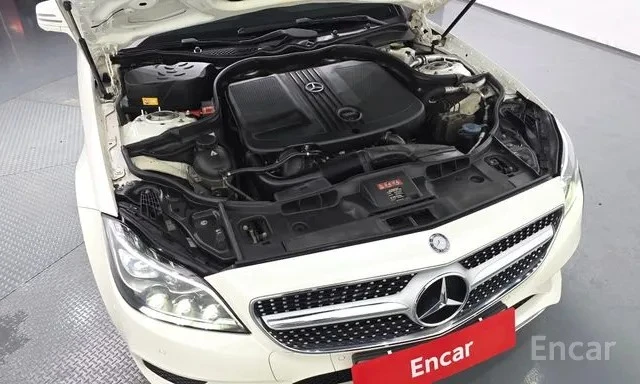 Mercedes-Benz CLS 250 * BLUETEC * 360 * KEYLESS * ШИБИДАХ * АВТОКРЕДИТ, снимка 15 - Автомобили и джипове - 54577878