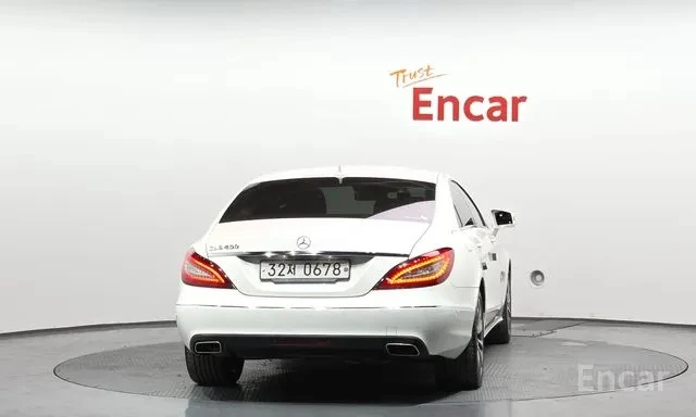 Mercedes-Benz CLS 250 * BLUETEC * 360 * KEYLESS * ШИБИДАХ * АВТОКРЕДИТ, снимка 3 - Автомобили и джипове - 54577878