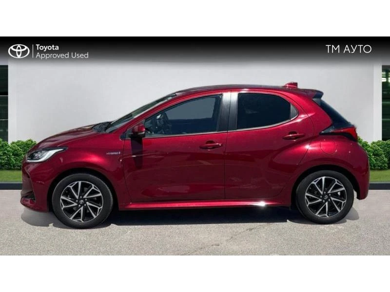 Toyota Yaris 1.5HSD TREND, снимка 3 - Автомобили и джипове - 55477839