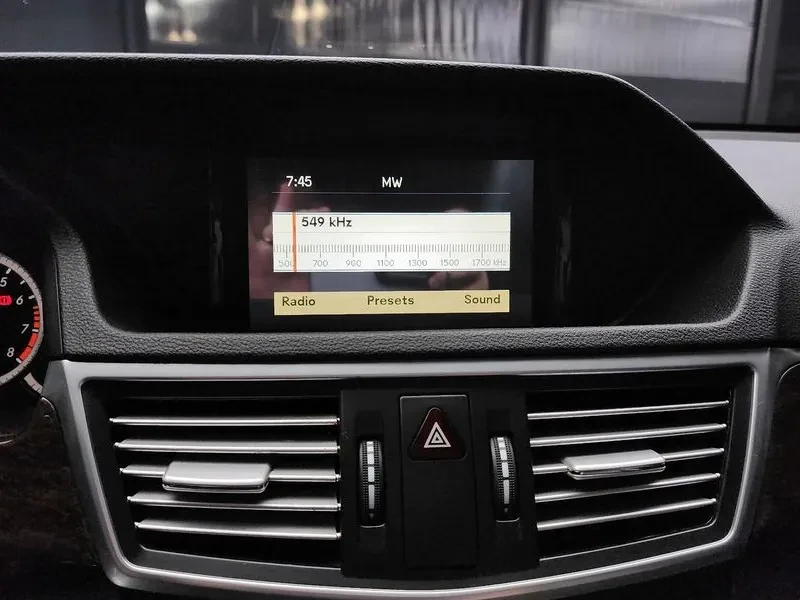 Mercedes-Benz E 200 CGI | Mobile.bg � ����������� 14