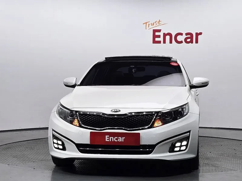 Kia K5 Luxury Trendy, снимка 3 - Автомобили и джипове - 56666459