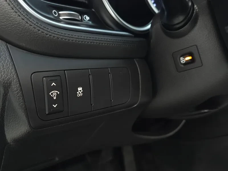 Kia K5 Luxury Trendy, снимка 14 - Автомобили и джипове - 56666459