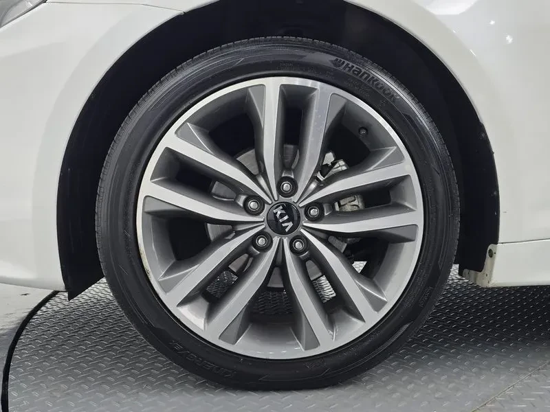 Kia K5 Luxury Trendy, снимка 5 - Автомобили и джипове - 56666459