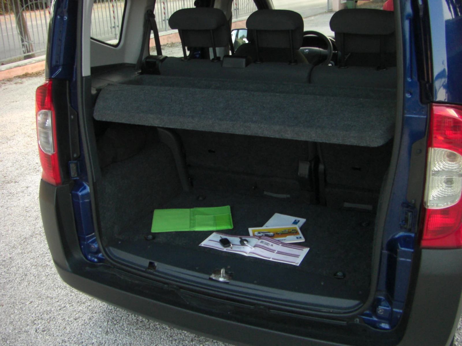 Peugeot Bipper 1.4i UNIKAT | Mobile.bg — изображение 16