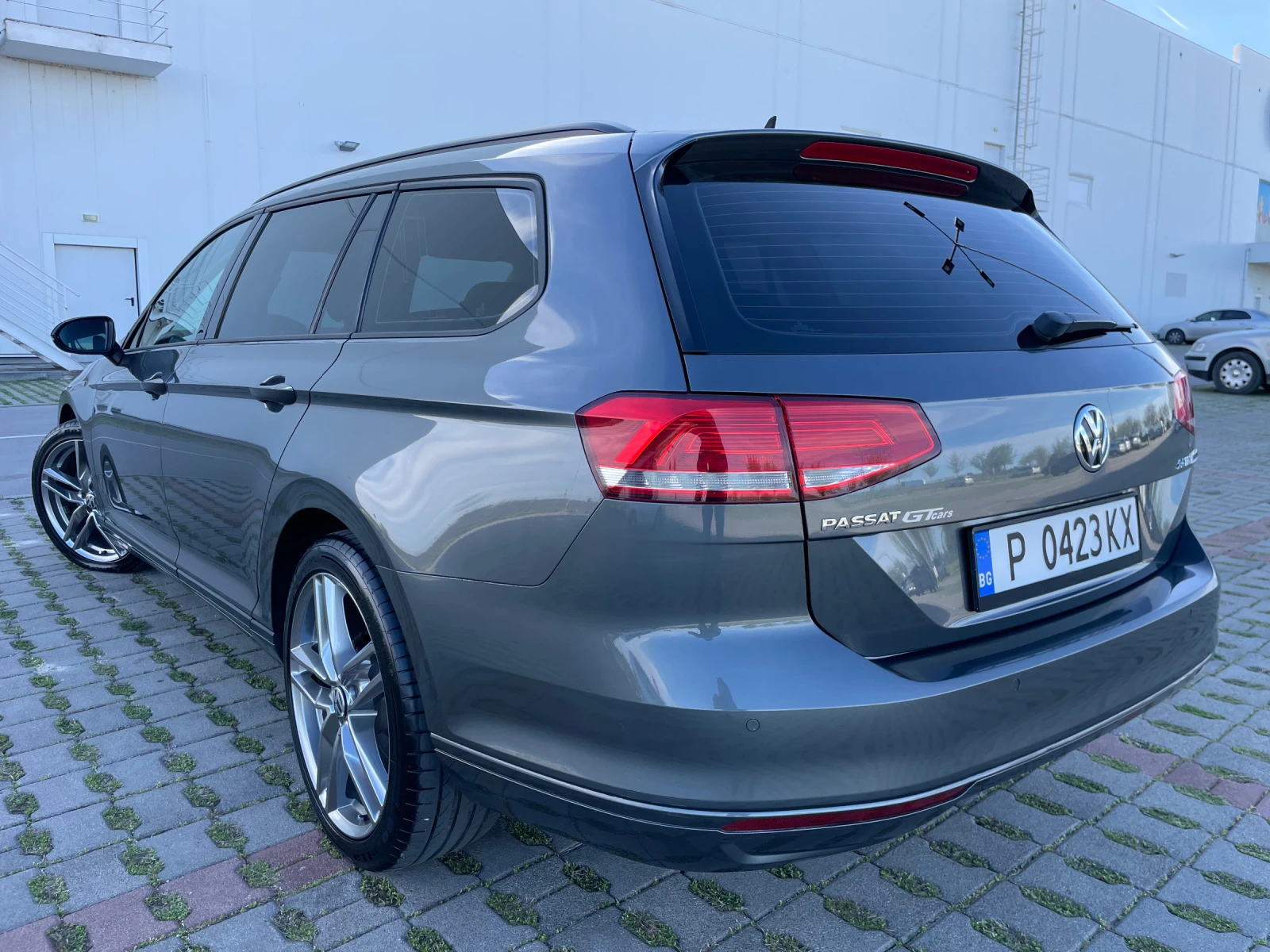 VW Passat 2.0TDI - изображение 3