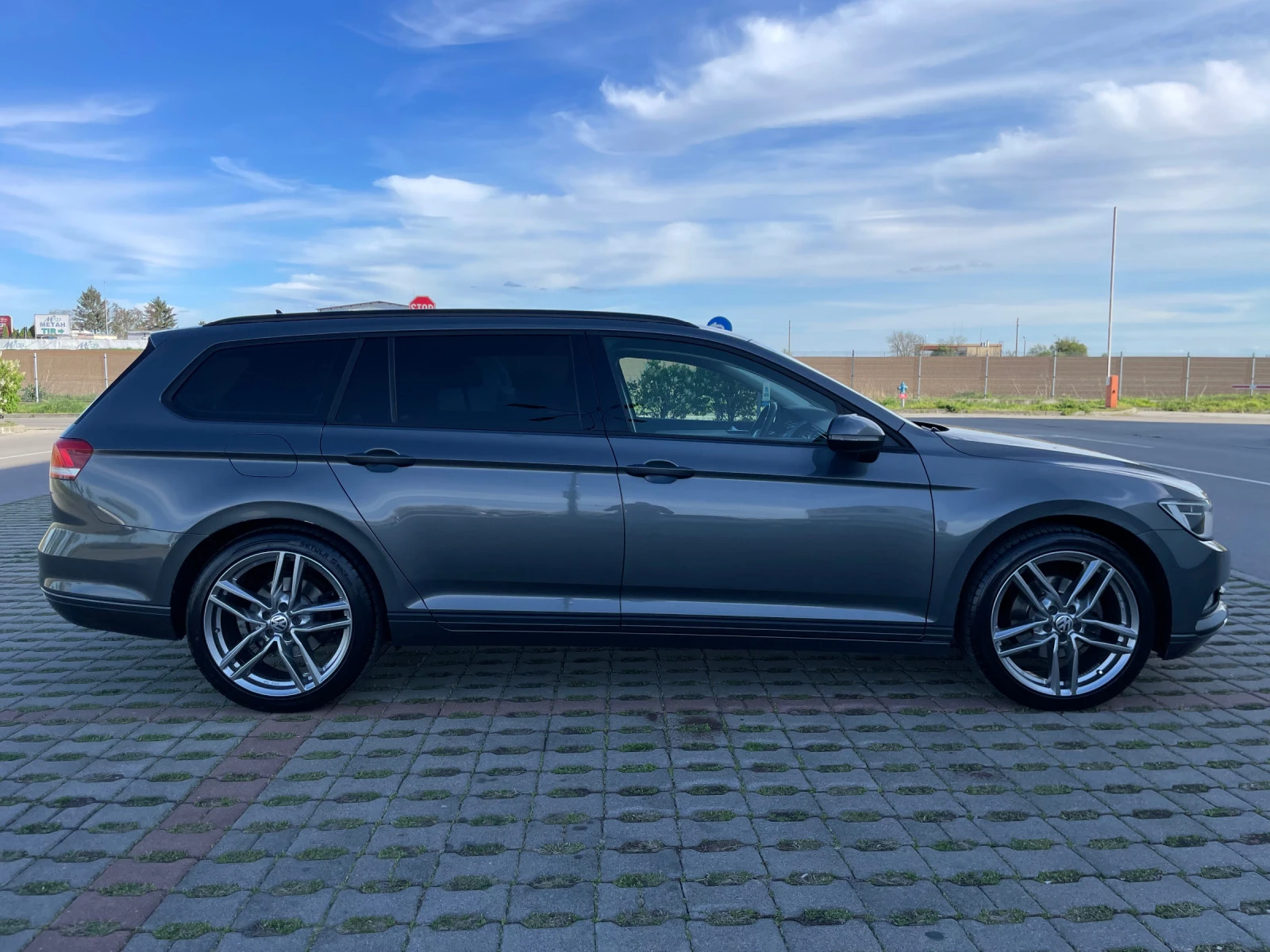 VW Passat 2.0TDI - изображение 5