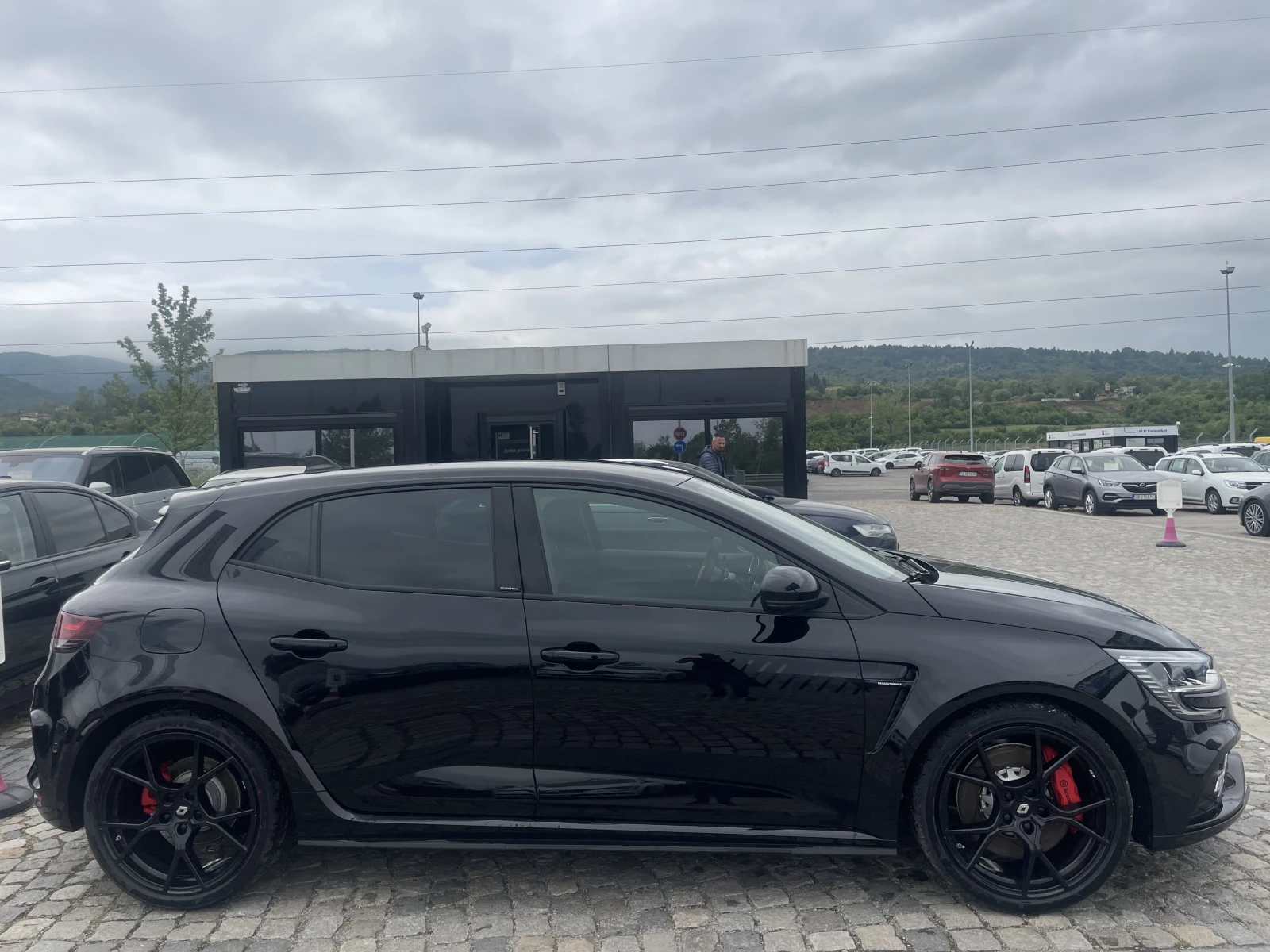 Renault Megane 1.8TCe 300�.�. A/T �������� ��� ���������/ Ultime | Mobile.bg � ����������� 4