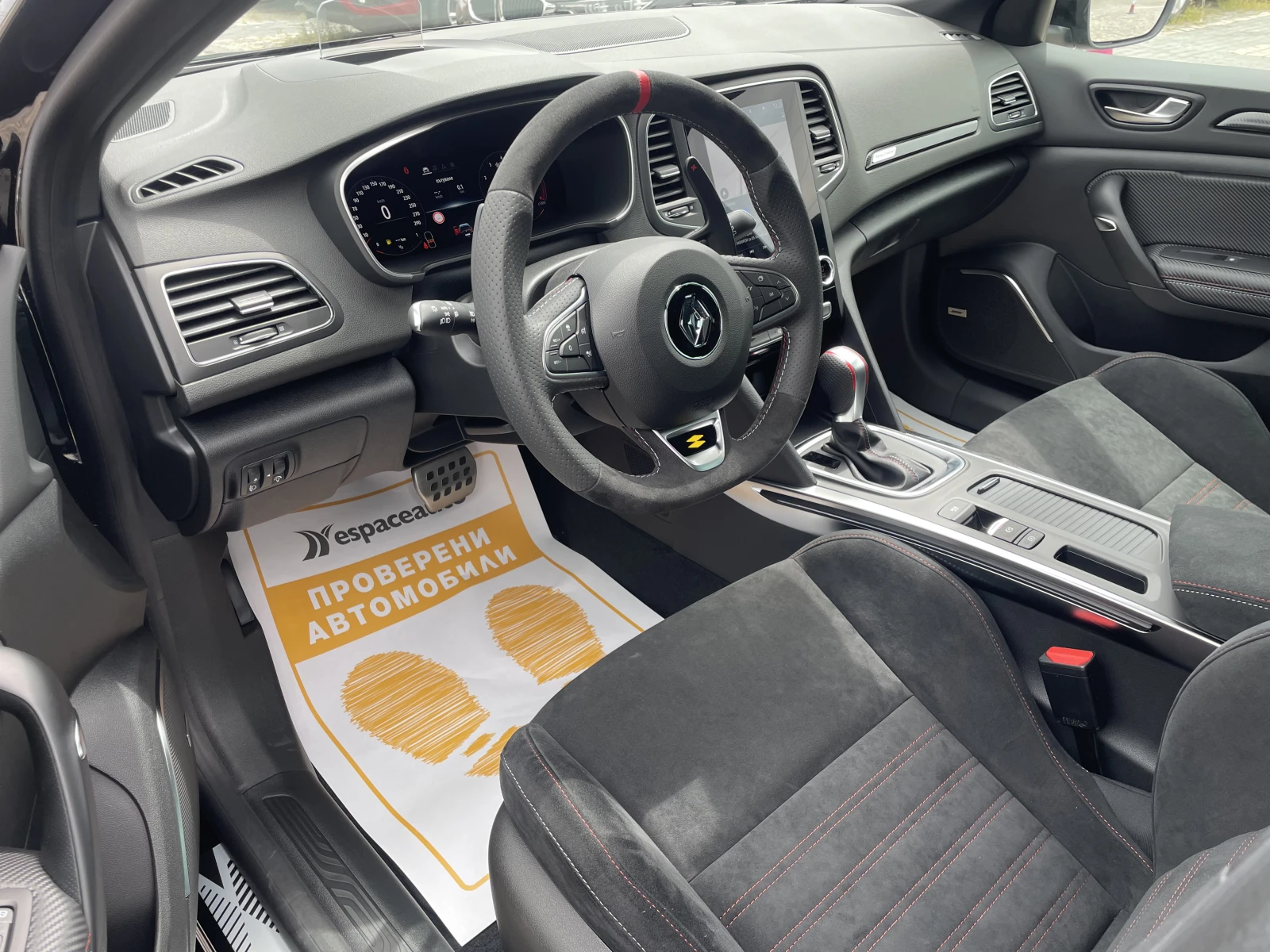 Renault Megane 1.8TCe 300�.�. A/T �������� ��� ���������/ Ultime | Mobile.bg � ����������� 13