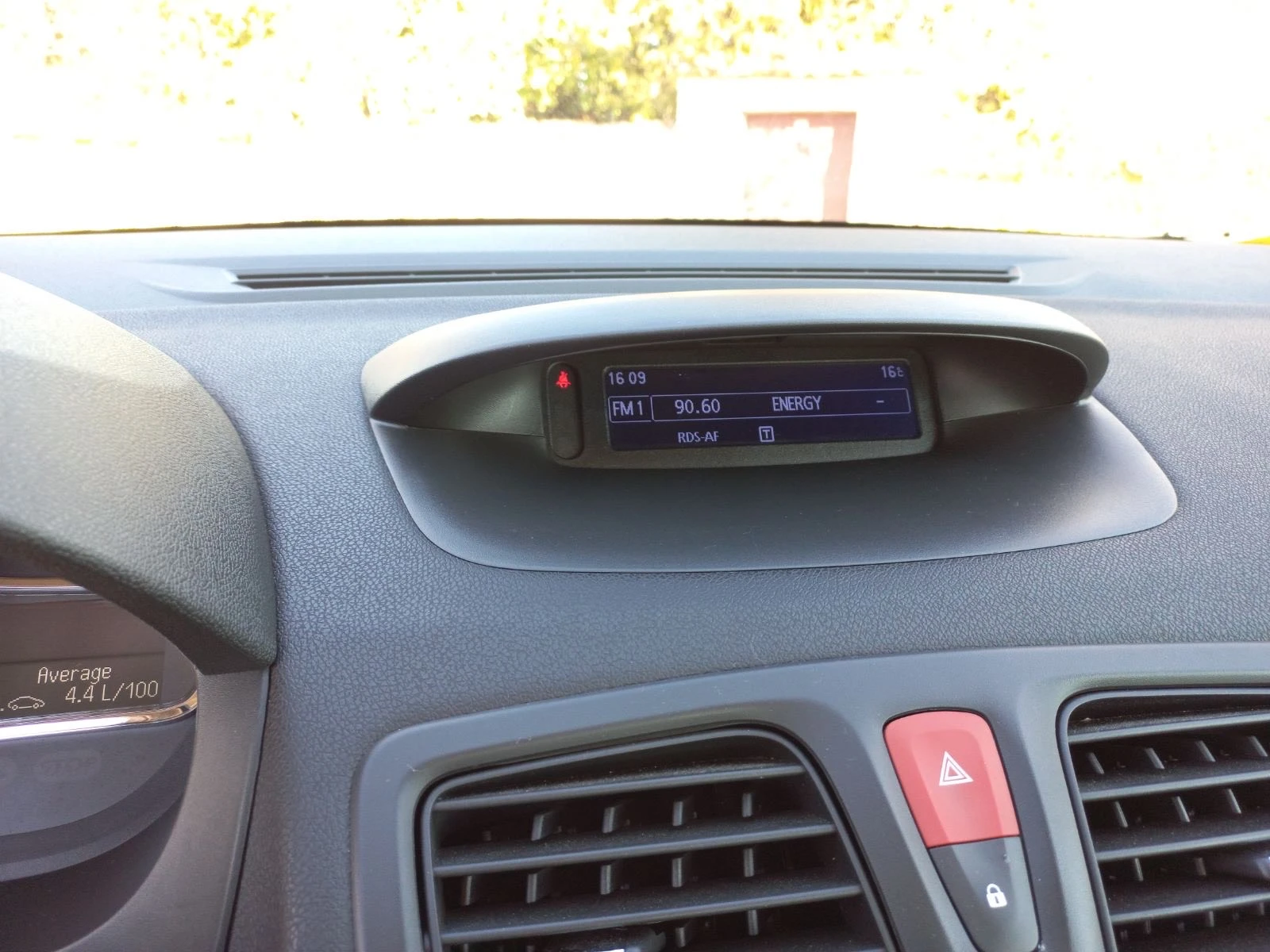 Renault Fluence | Mobile.bg   14