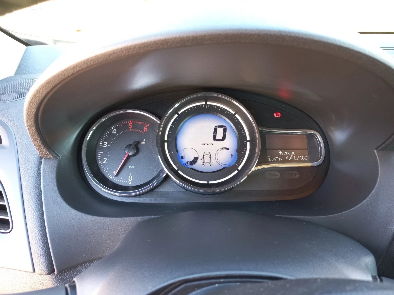 Renault Fluence | Mobile.bg   12