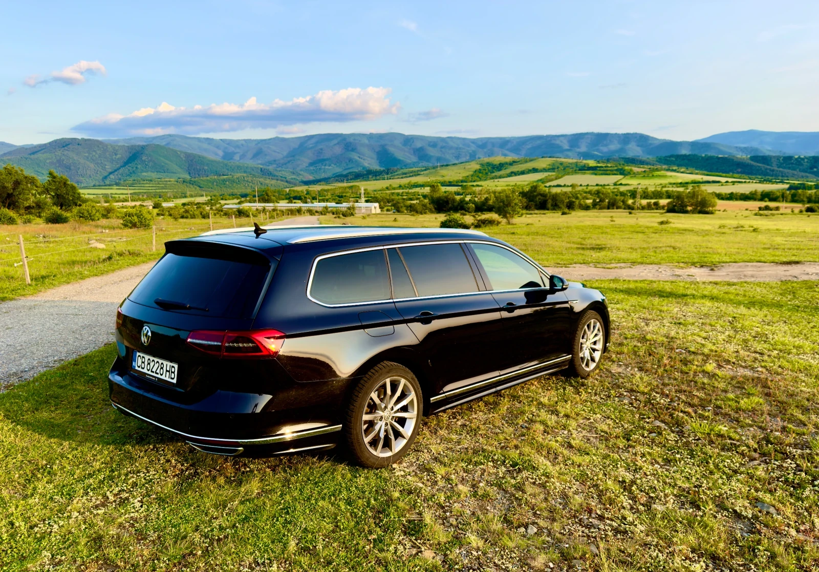 VW Passat R Line biTurbo 4 Motion - изображение 3