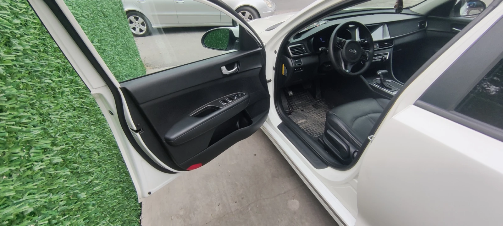 Kia K5 | Mobile.bg   12