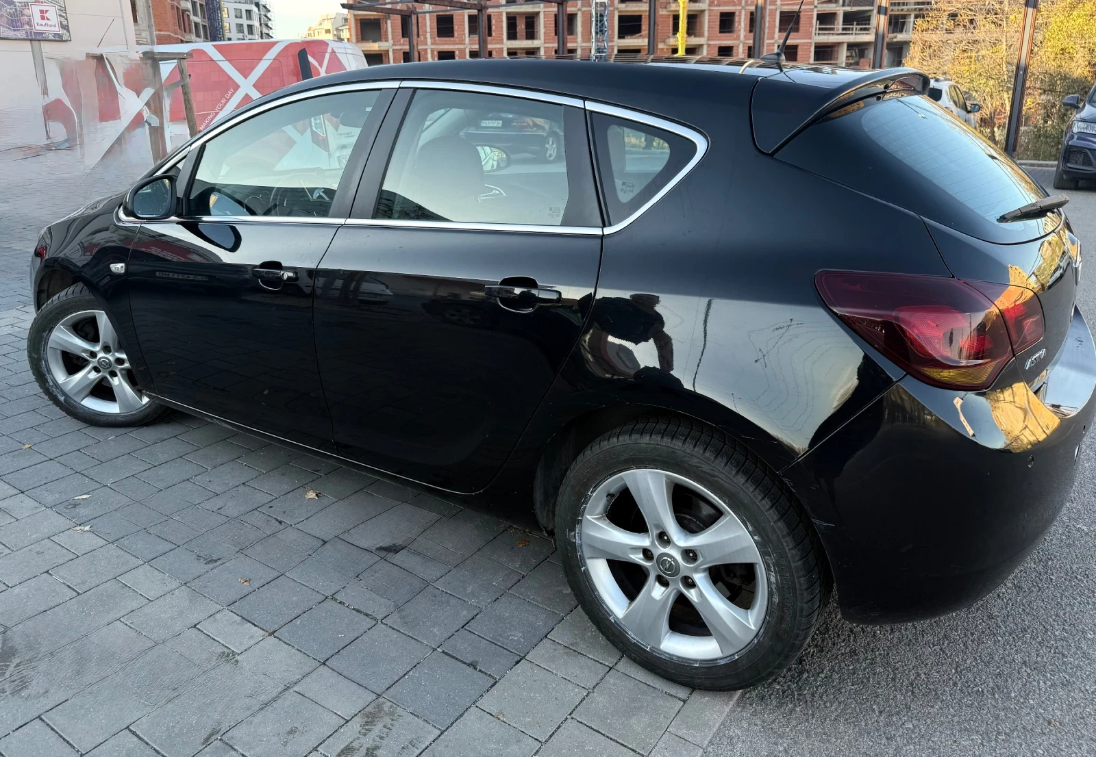 Opel Astra J - изображение 3