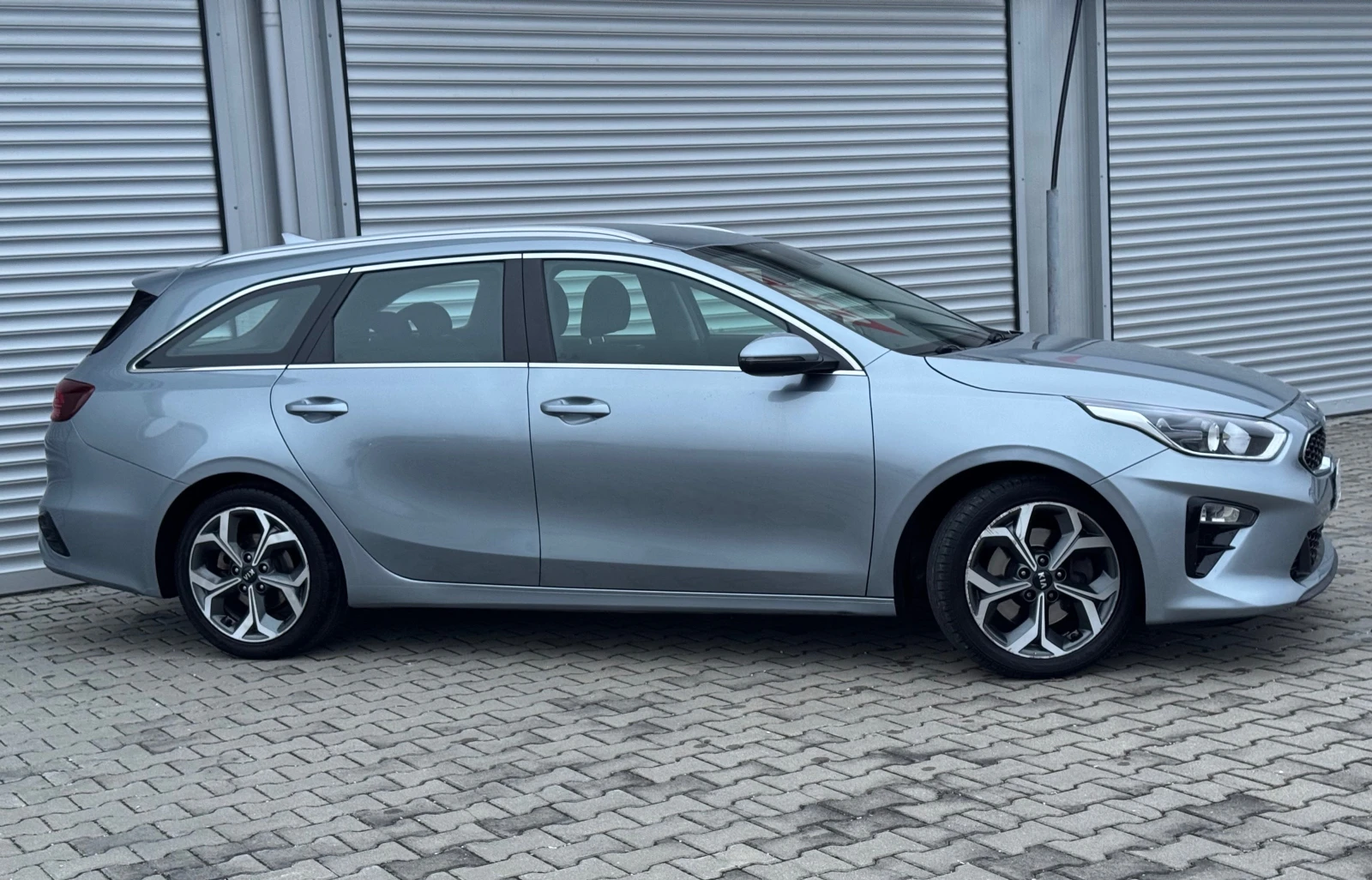 Kia Ceed 1, 0i turbo smartstream, 92ps, GPL, led, navy, mul | Mobile.bg � ����������� 16
