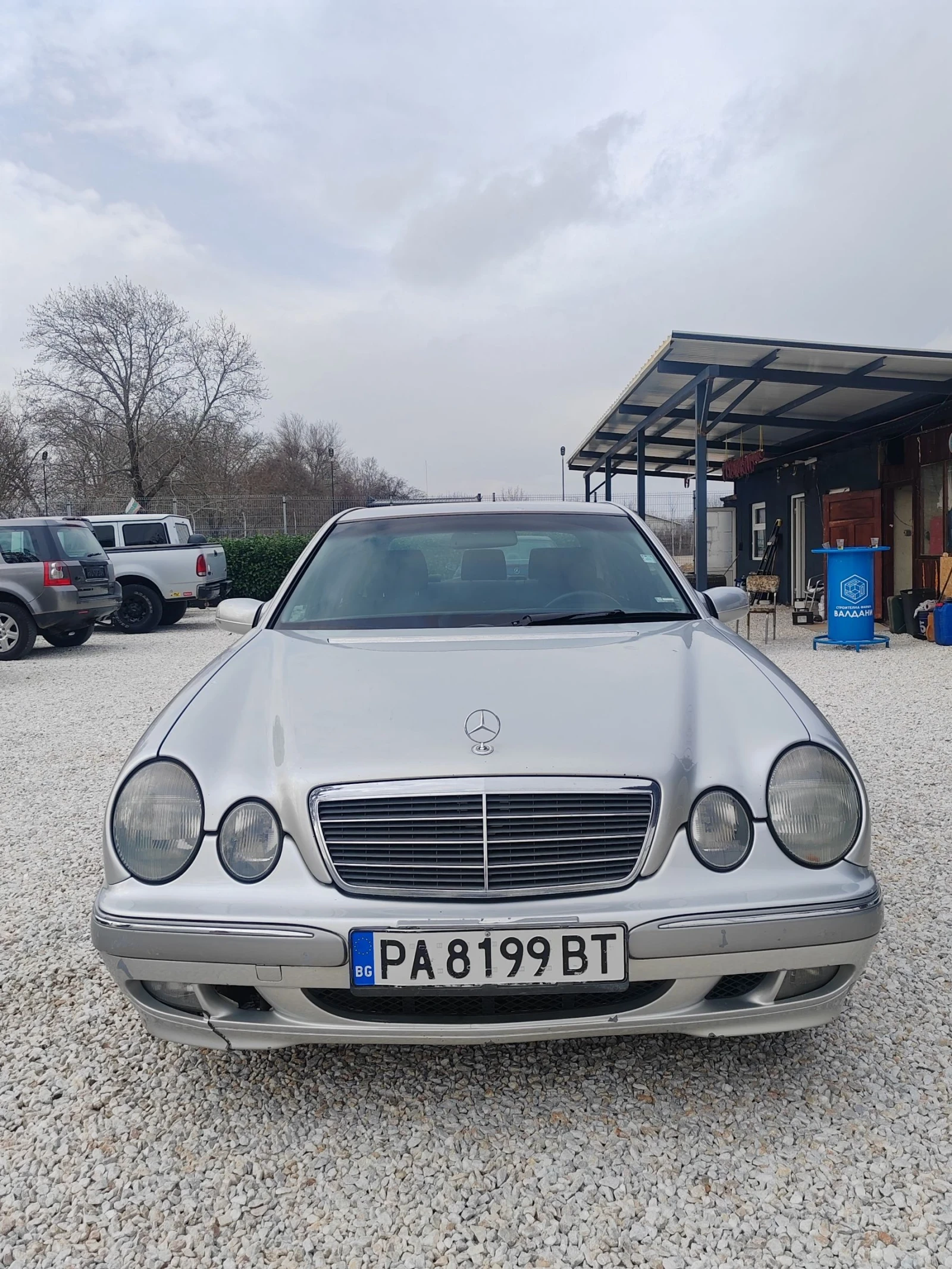 Mercedes-Benz E 220 2.2, 143к.с. - изображение 5