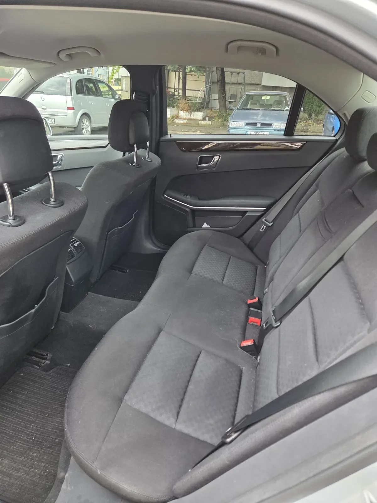 Mercedes-Benz E 220 | Mobile.bg � ����������� 8