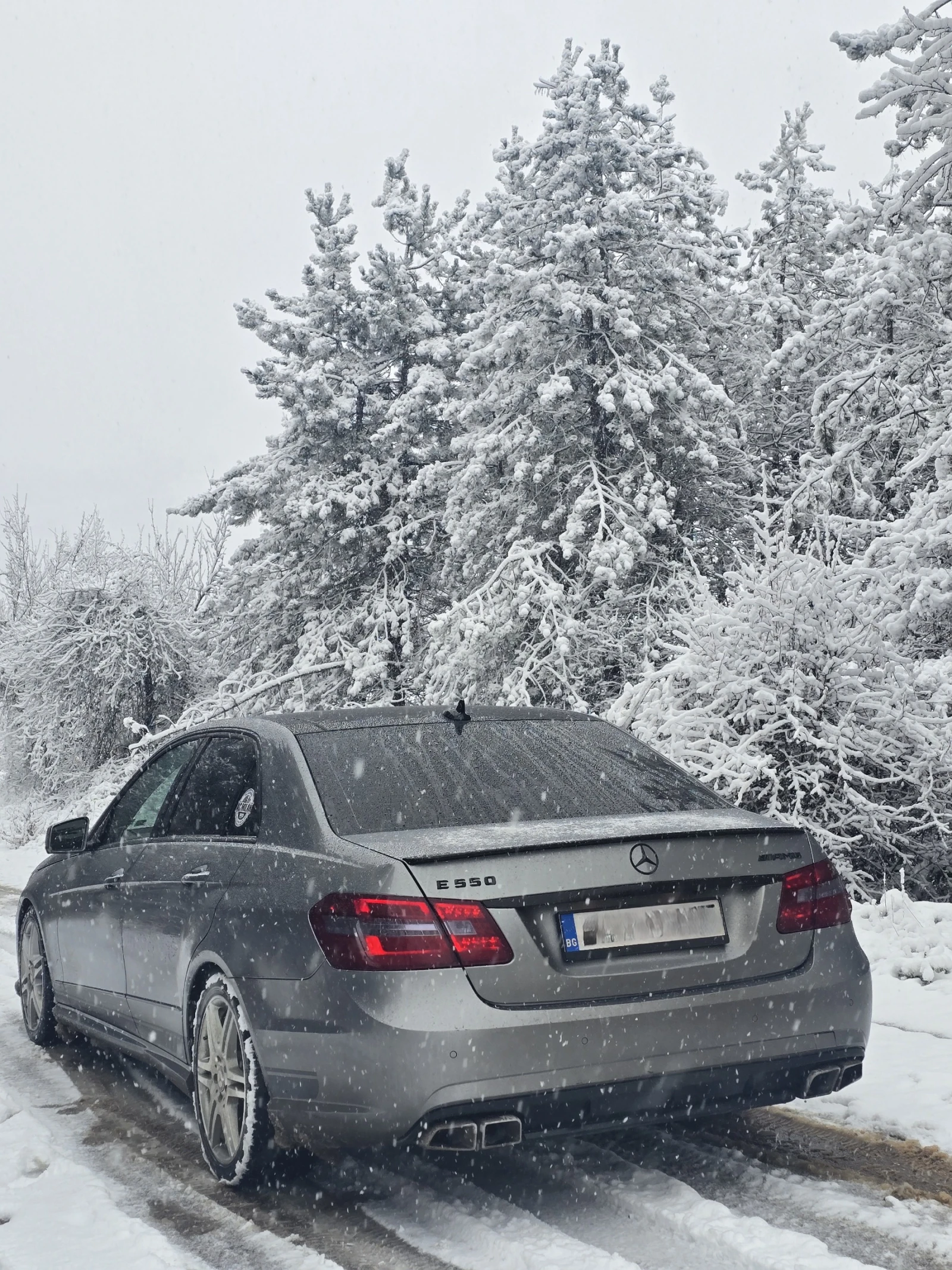 Mercedes-Benz E 350  - изображение 2