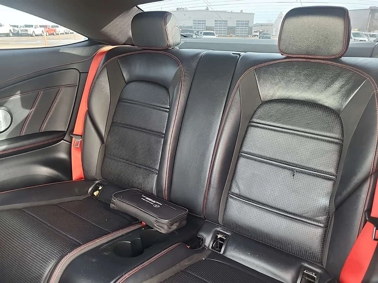 Mercedes-Benz AMG GT C * 43 * CARFAX * БЕЗ ПЪРВОНАЧАЛНА ВНОСКА, снимка 13 - Автомобили и джипове - 53728868