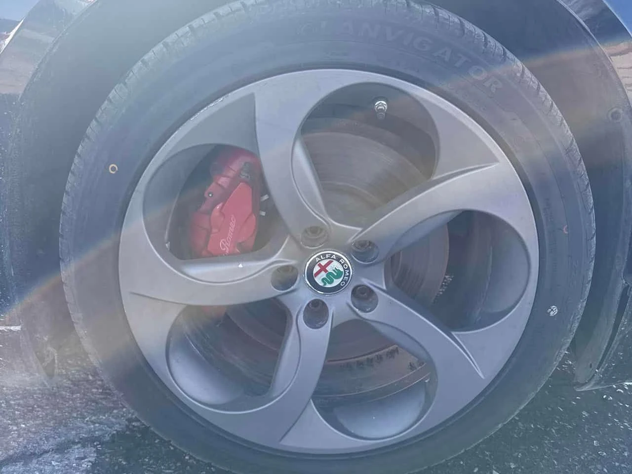 Alfa Romeo Giulia * 4dr Sdn AWD * PANO* KEYLESS* ПОДГРЕВ* , снимка 7 - Автомобили и джипове - 53821991