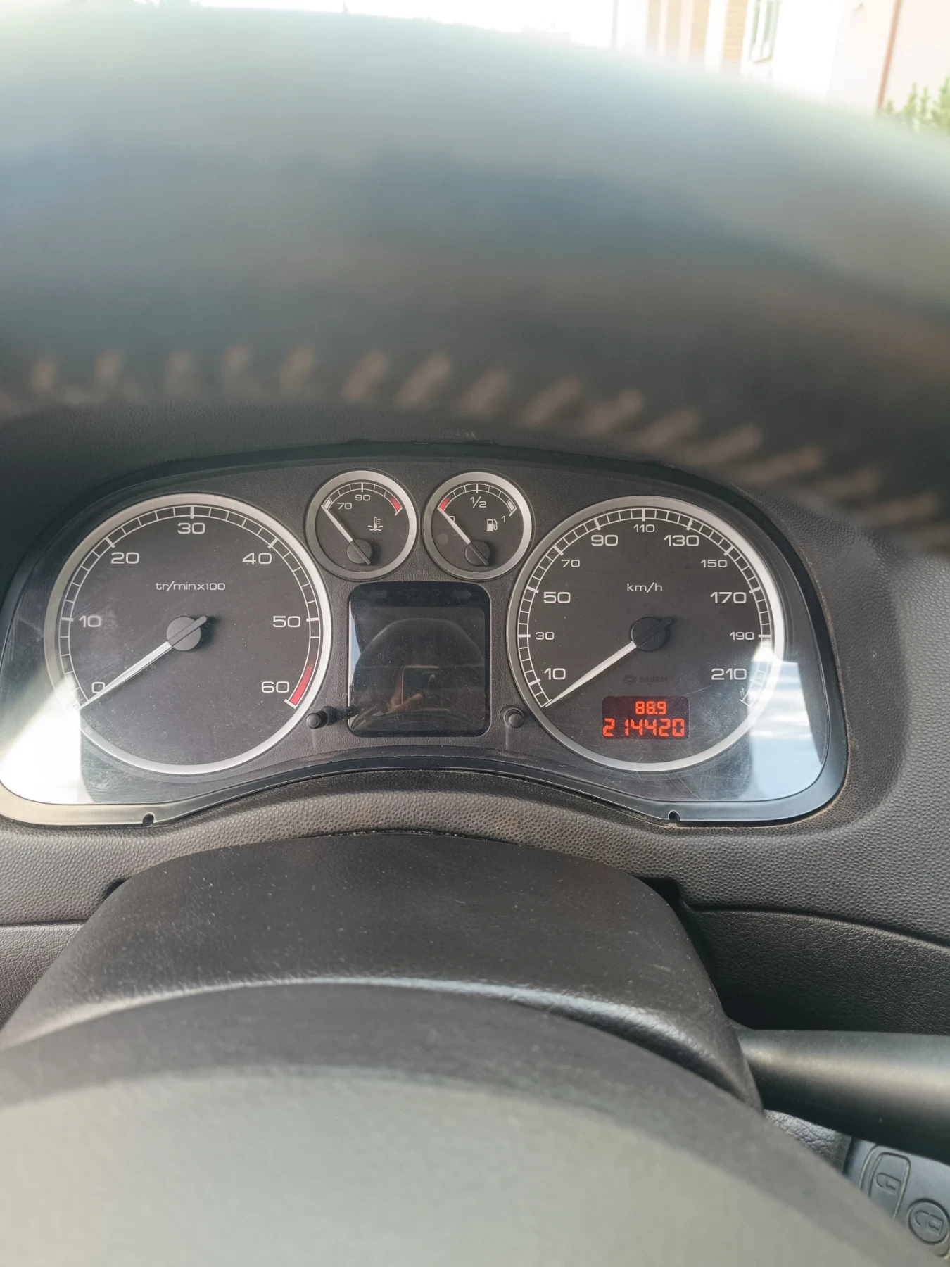 Peugeot 307 SW, снимка 11 - Автомобили и джипове - 54429449