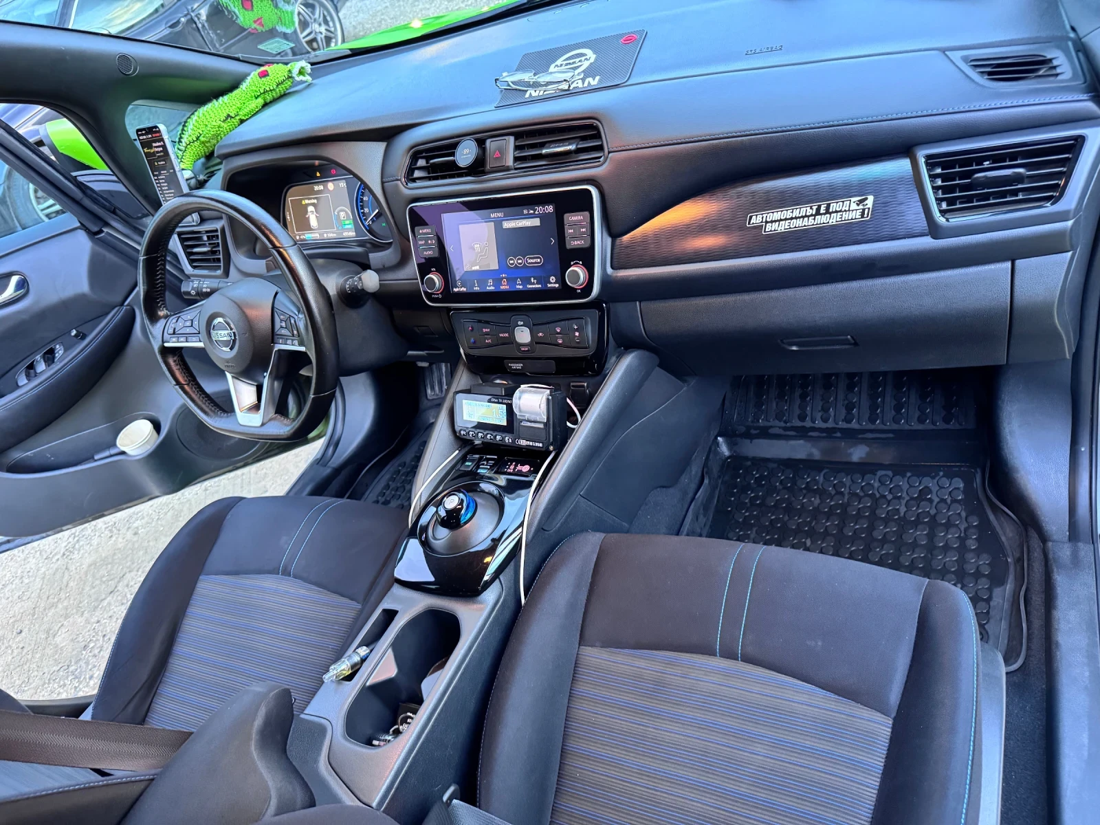 Nissan Leaf , снимка 4 - Автомобили и джипове - 54635428