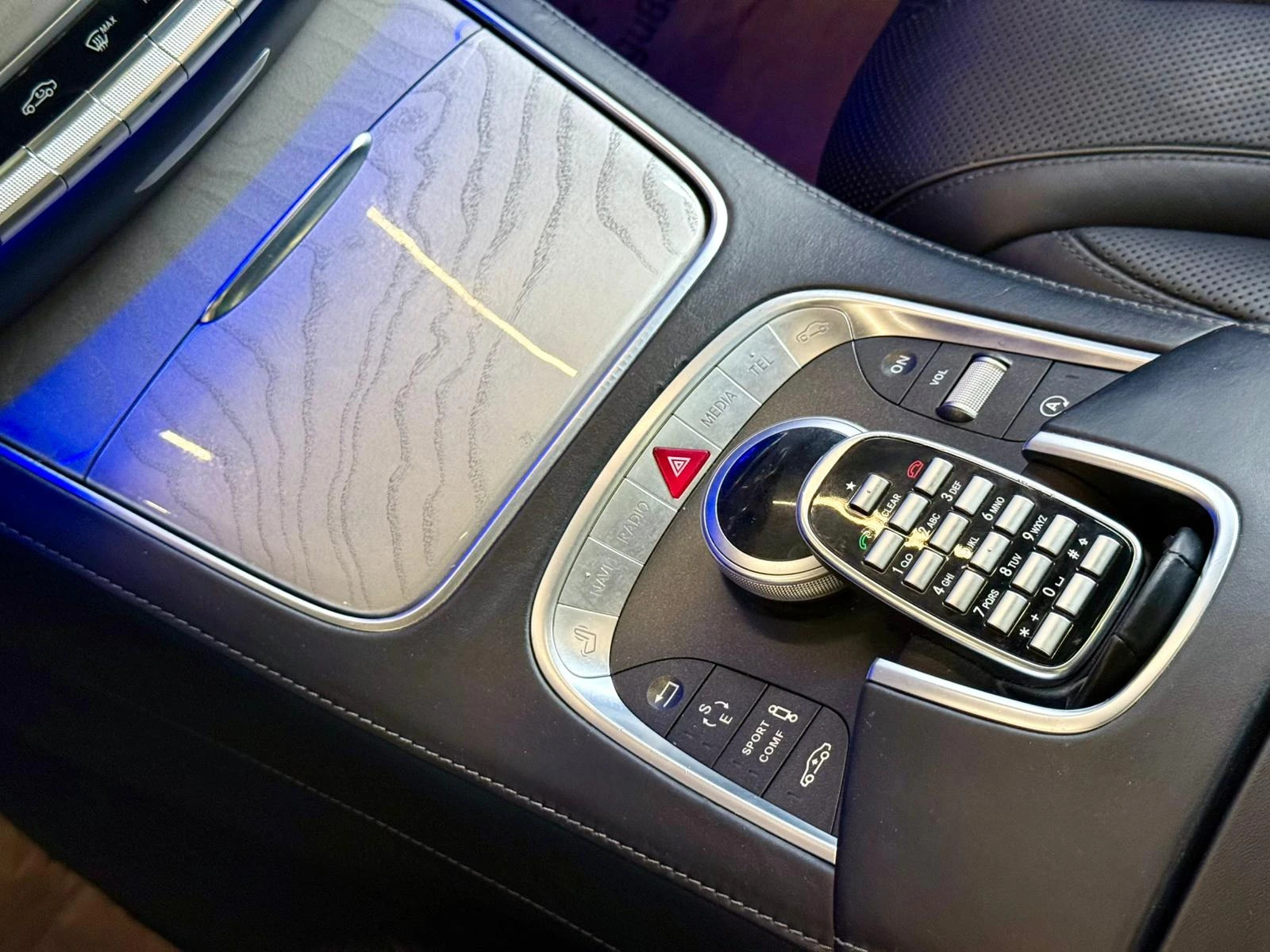 Mercedes-Benz S 350 AMG* 4M* Full* Обдух* TV* Pano* Burmester* Лизинг, снимка 12 - Автомобили и джипове - 54947036