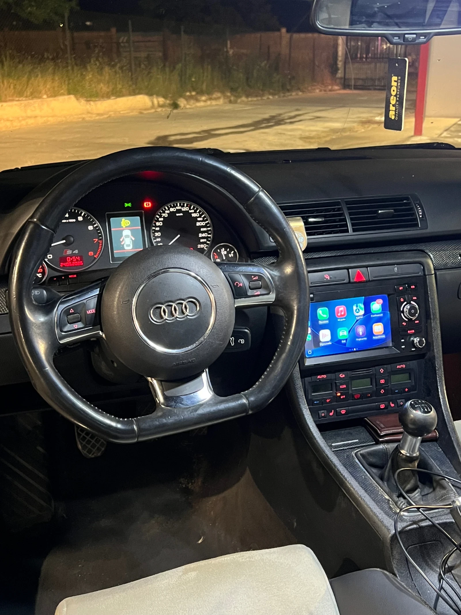 Audi S4 B6 РЪЧКА СМЕНЕНИ ВЕРИГИ!, снимка 10 - Автомобили и джипове - 55168233