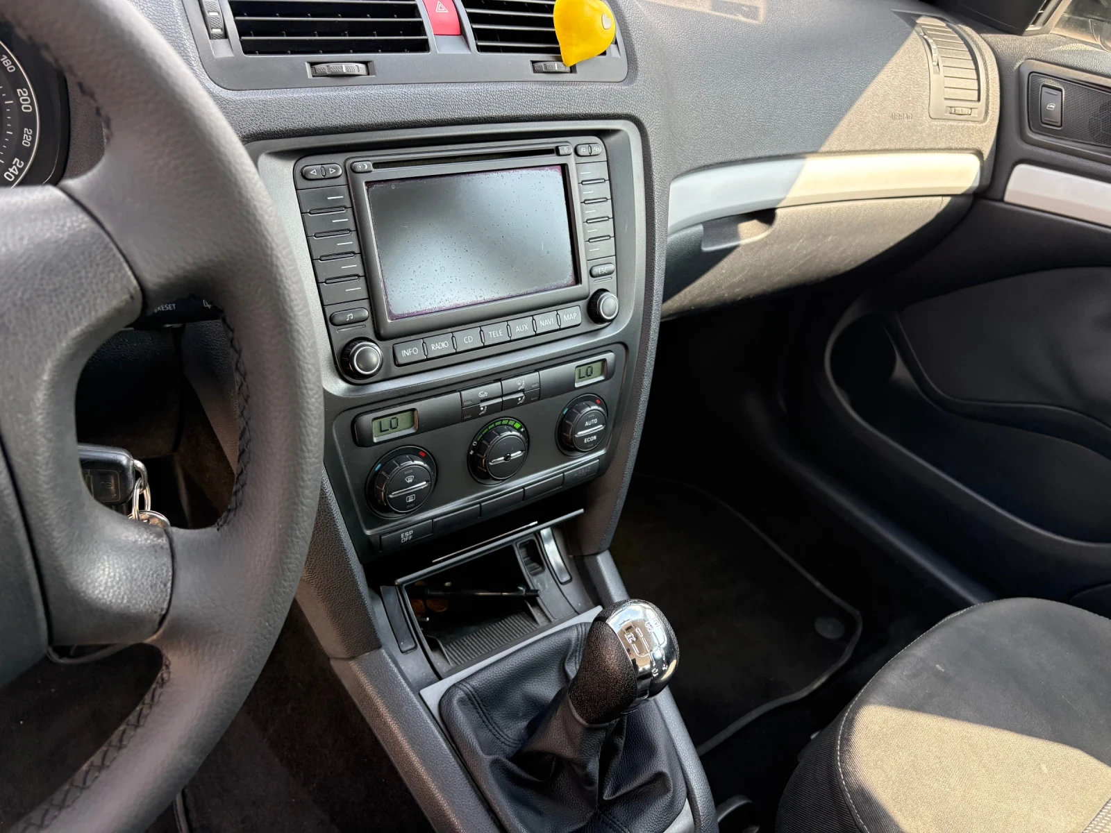 Skoda Octavia 1.9 TDI, снимка 8 - Автомобили и джипове - 55465268