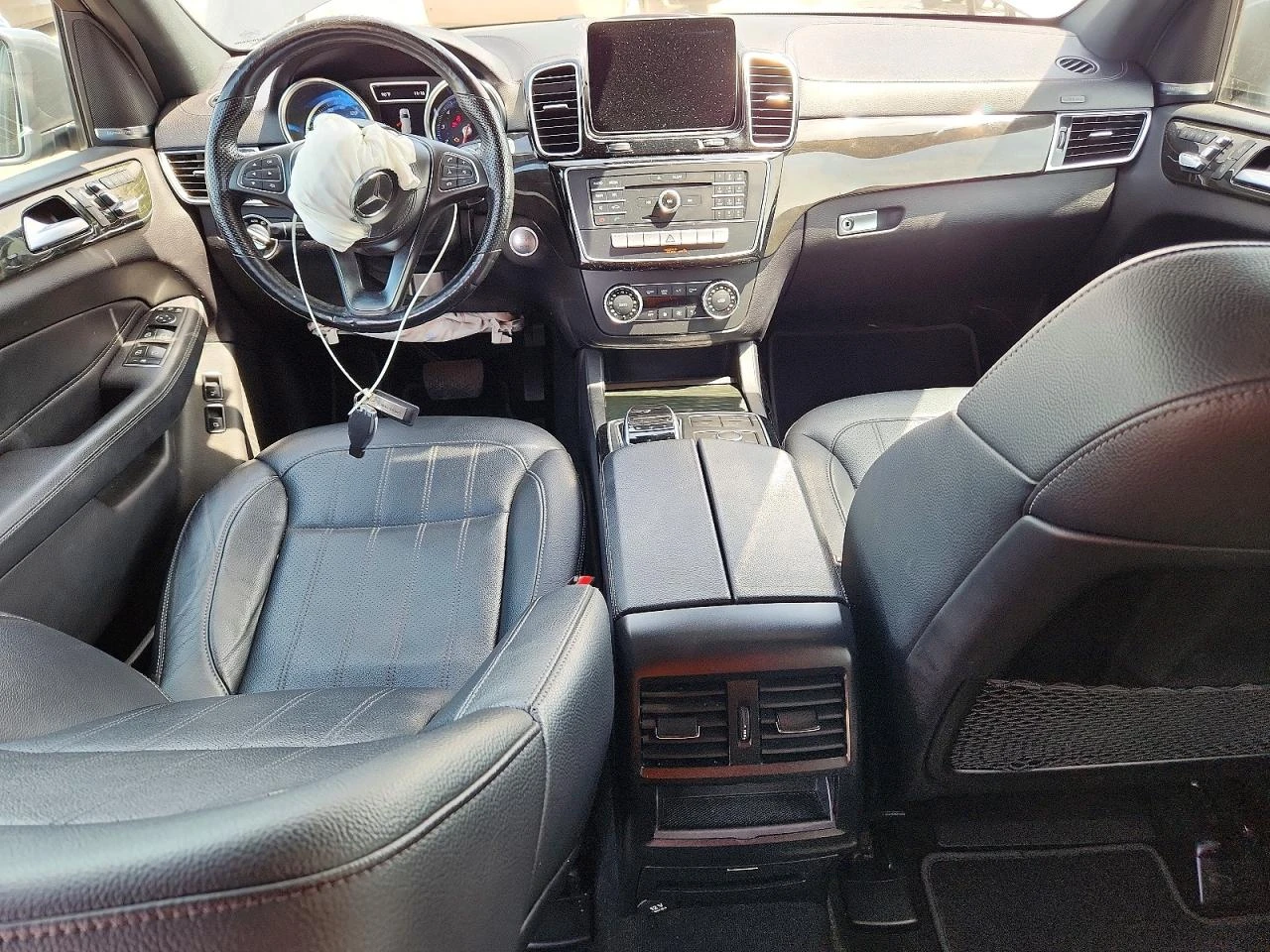 Mercedes-Benz GLS 450 3.0l 4Matic, снимка 8 - Автомобили и джипове - 55465527