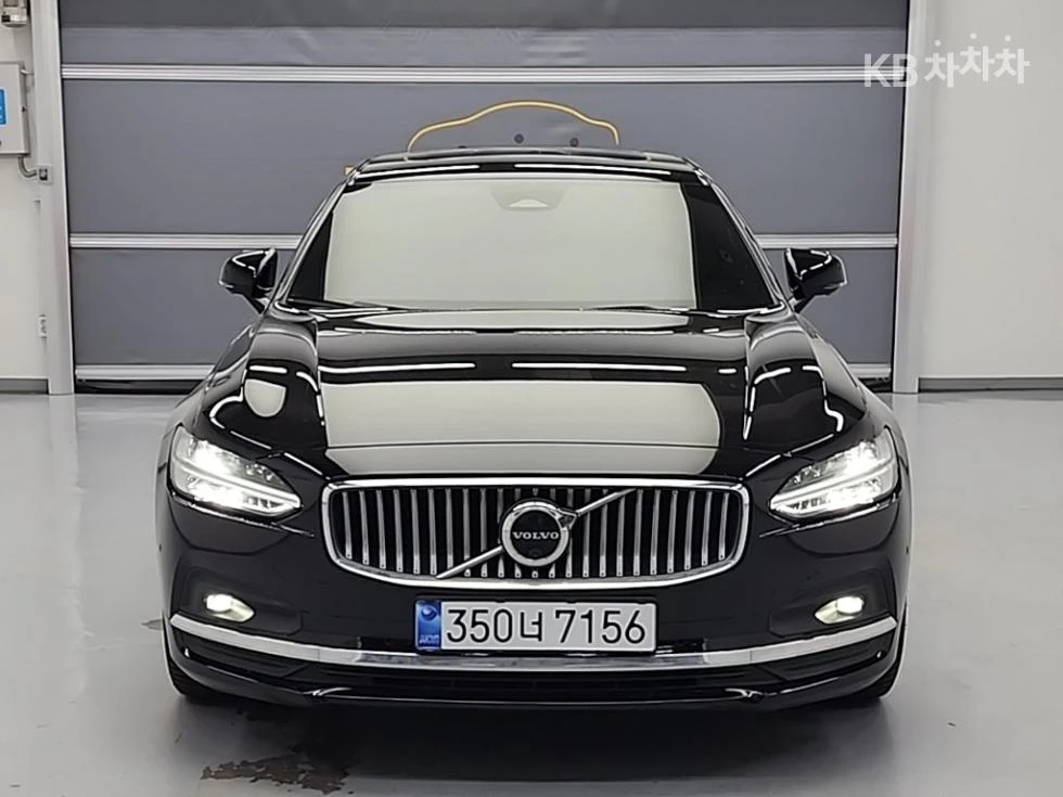 Volvo S90 B5 ULTIMATE HEAD UP/PANORAMA/CAM/FULL, снимка 3 - Автомобили и джипове - 55479246