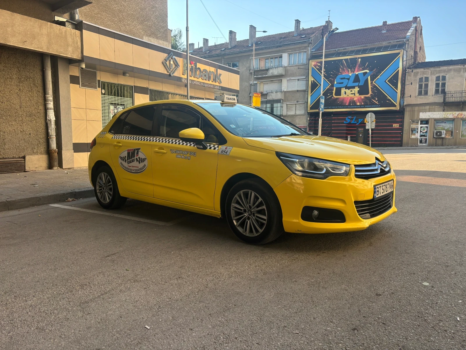 Citroen C4 1.6HDI, снимка 4 - Автомобили и джипове - 55774221