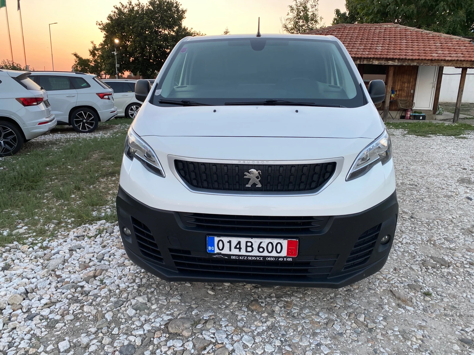 Peugeot Expert -2.0HDI-122k.c./-2020г./MAXI, снимка 2 - Автомобили и джипове - 55890599