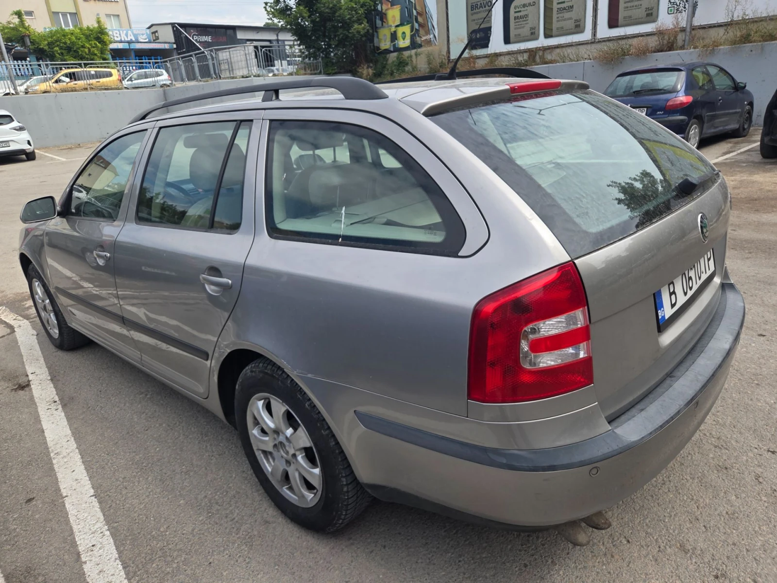 Skoda Octavia, снимка 5 - Автомобили и джипове - 55983055