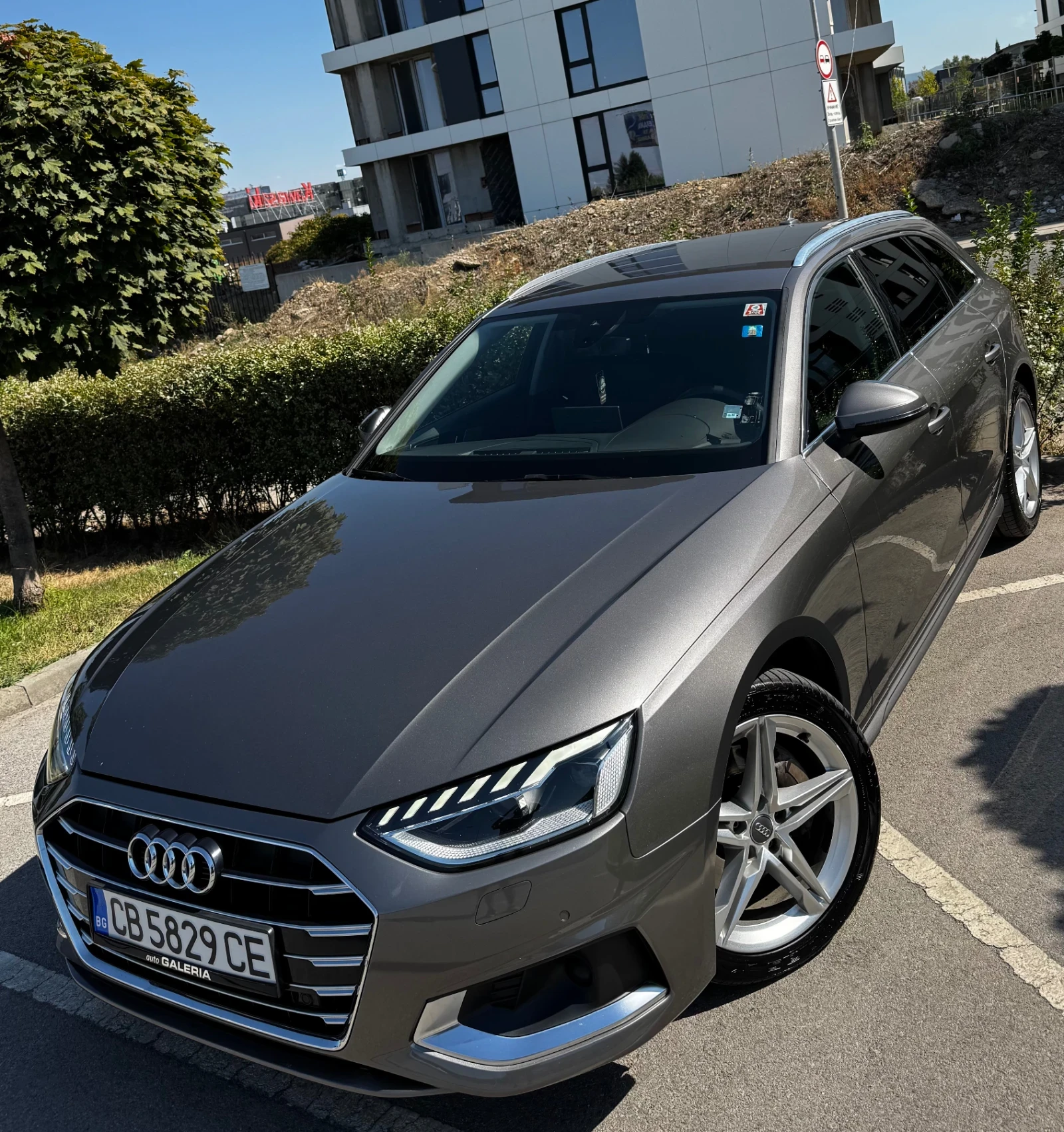 Audi A4 2.0 TDI* Full LED* Като Нова, снимка 6 - Автомобили и джипове - 56164084