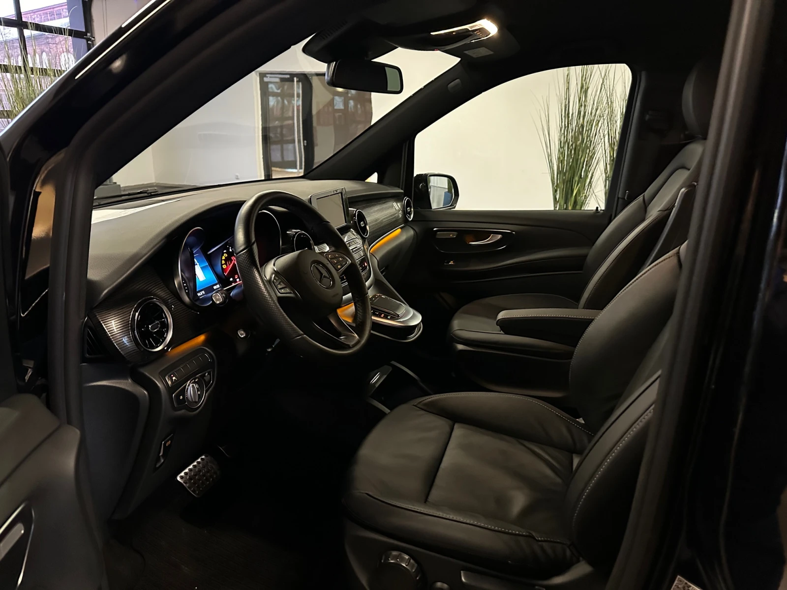 Mercedes-Benz V 300 V250, снимка 5 - Автомобили и джипове - 56165531