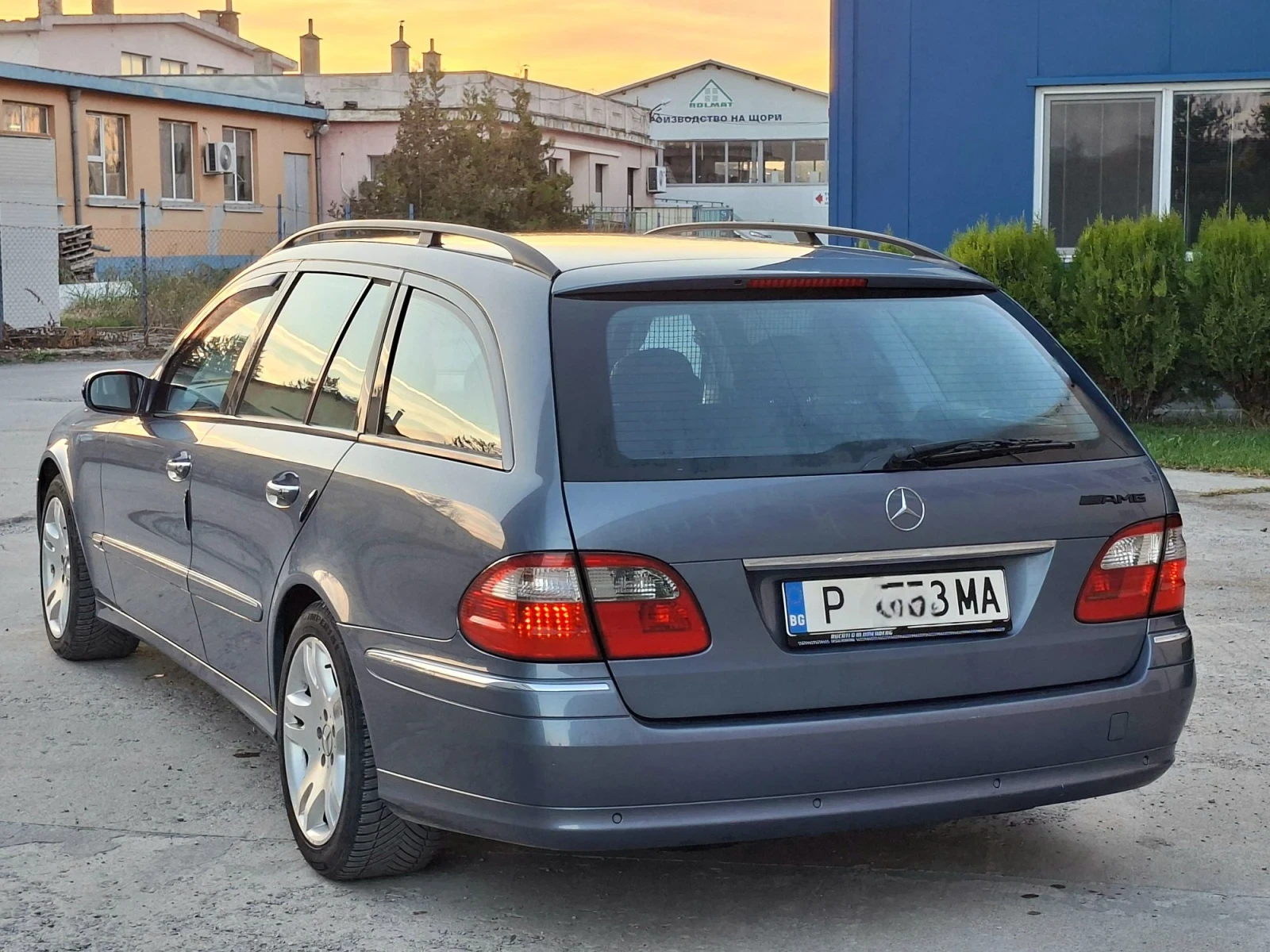 Mercedes-Benz E 320 цди-редови, снимка 4 - Автомобили и джипове - 56661471