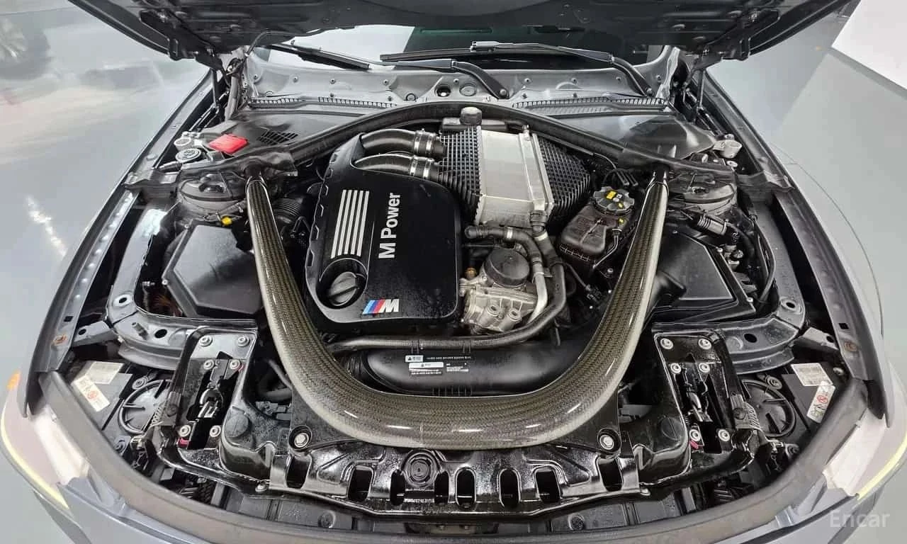 BMW M4, снимка 6 - Автомобили и джипове - 56726478