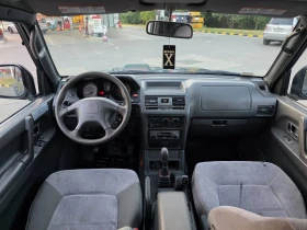 Mitsubishi Pajero FACE 2.5 4x4 2003г, снимка 9