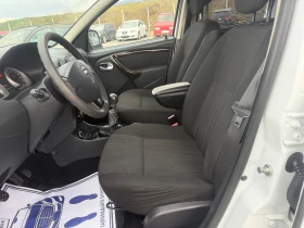 Dacia Duster 1.6 I 4×4 EVRO 5, снимка 9