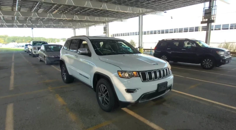 Jeep Grand cherokee Limited 3.6 пано* ZF 8* камера* подгрев* keyless* , снимка 3 - Автомобили и джипове - 47238086