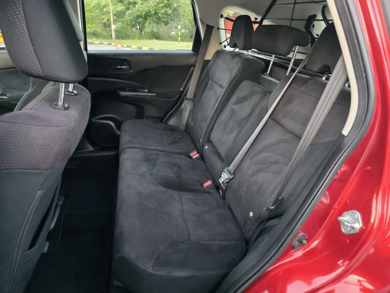 Honda Cr-v 2.0i 4x4* Автоматик* Навигация* Камера, снимка 15 - Автомобили и джипове - 51535872