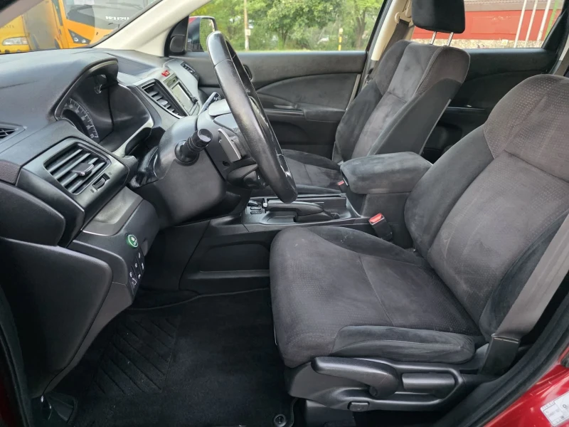 Honda Cr-v 2.0i 4x4* Автоматик* Навигация* Камера, снимка 11 - Автомобили и джипове - 51535872