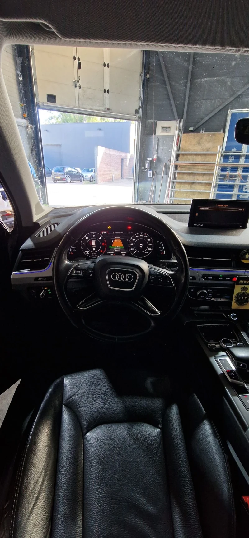 Audi Q7 Е TRON /  хибрид , снимка 10 - Автомобили и джипове - 52388251