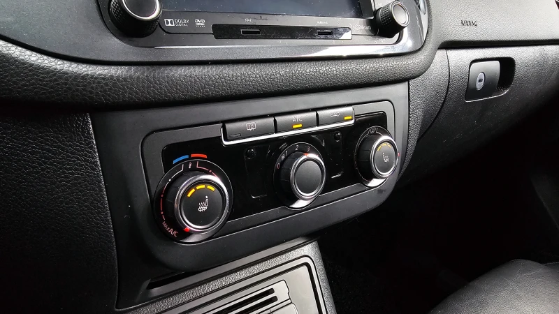 VW Tiguan 2.0TDI COMFORT autogeorge.com, снимка 15 - Автомобили и джипове - 51937333