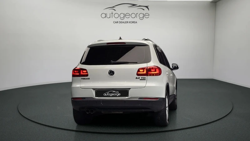 VW Tiguan 2.0TDI COMFORT autogeorge.com, снимка 4 - Автомобили и джипове - 51937333