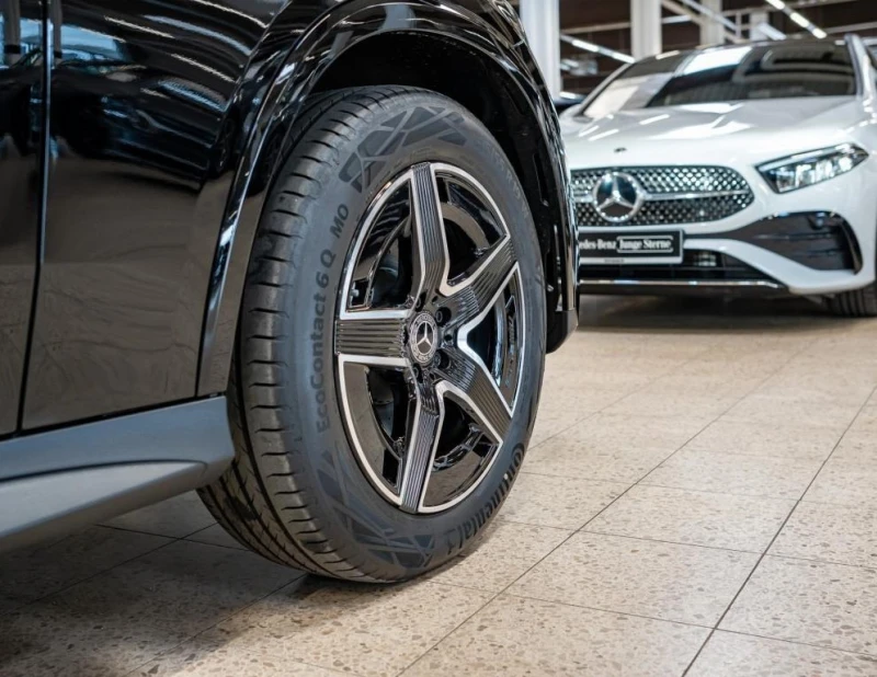 Mercedes-Benz GLC 220 d 4-MATIC AMG-LINE DISTRONIC 360-CAMERA KEYLESS, снимка 3 - Автомобили и джипове - 51967583