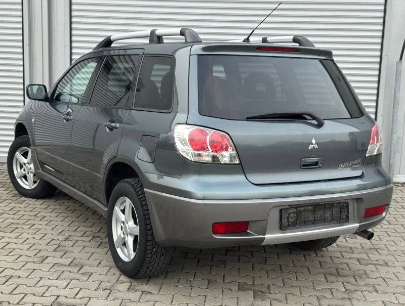 Mitsubishi Outlander 2, 0i 136ps, 4x4, климатр., ел.пакет, usb, евро4, снимка 6 - Автомобили и джипове - 52842652