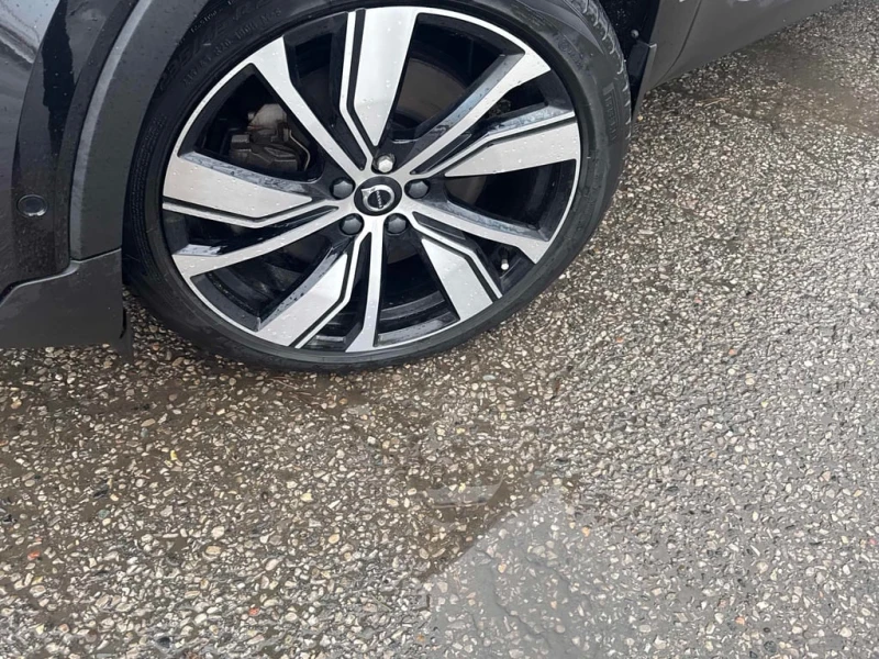 Volvo XC40 * Ultimate * CARFAX * БЕЗ ПЪРВОНАЧАЛНА ВНОСКА, снимка 7 - Автомобили и джипове - 52984992