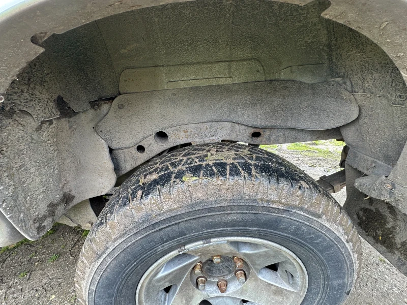 Mitsubishi L200 2, 5 TDI, снимка 11 - Автомобили и джипове - 53446737