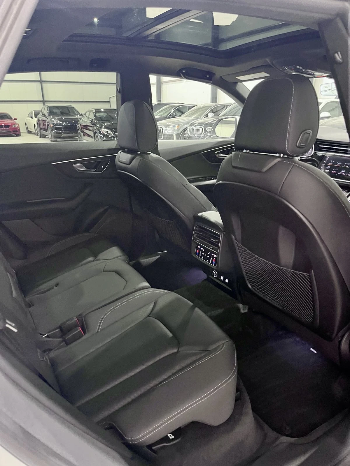 Audi Q8 55 TFSI S LINE | Mobile.bg — изображение 11